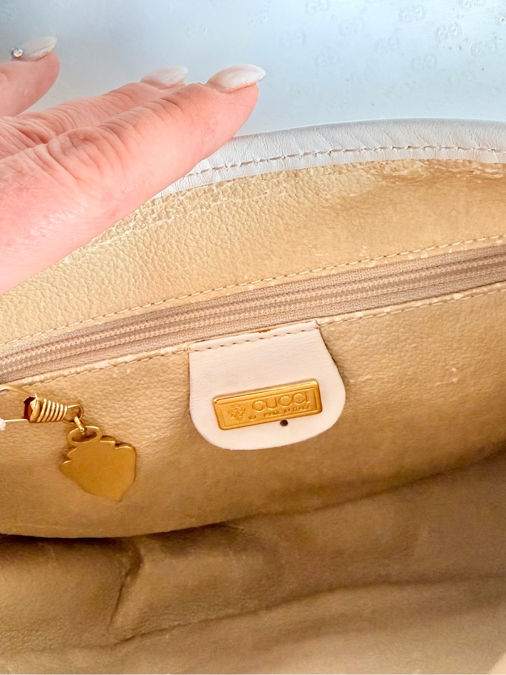 Vintage Gucci Micro GG Monogram Saddle Crossbody - Picture 13 of 16